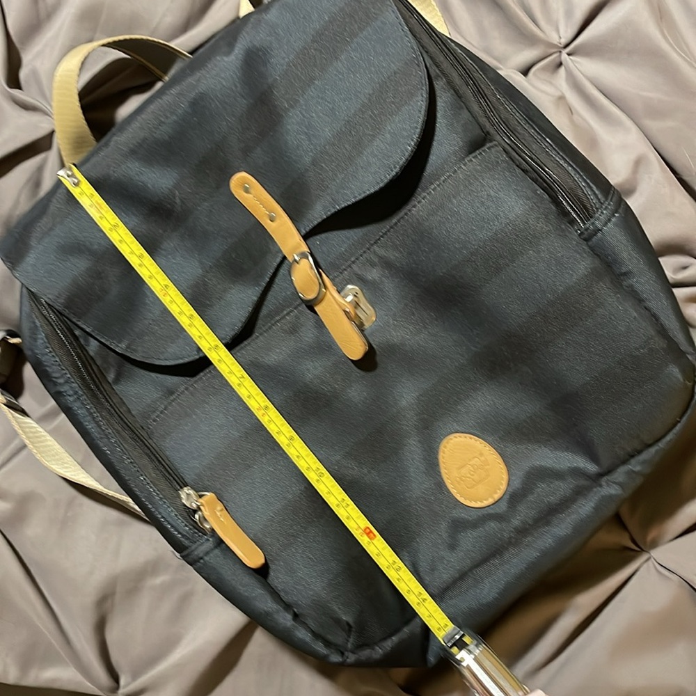 Backpack by PacaPod - Picture 9 of 14
